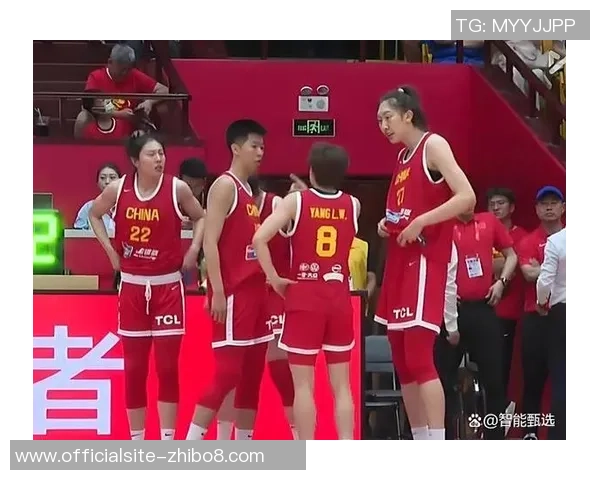 四川女篮迎战新疆队全力争胜展现女篮风采与实力对决